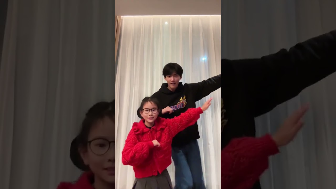 Zhou Keyu and his niece (Rhea) 😂😂 #ZhouKeyu #周柯宇 #โจวเคออวี่  #Ch&acirc;uKhaVũ #zhoukeyu周柯宇  #DanielZhou