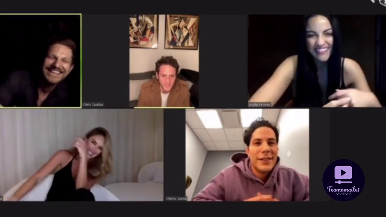 RBD canta Siempre he Estado Aqu&iacute; en Live de #Twitch