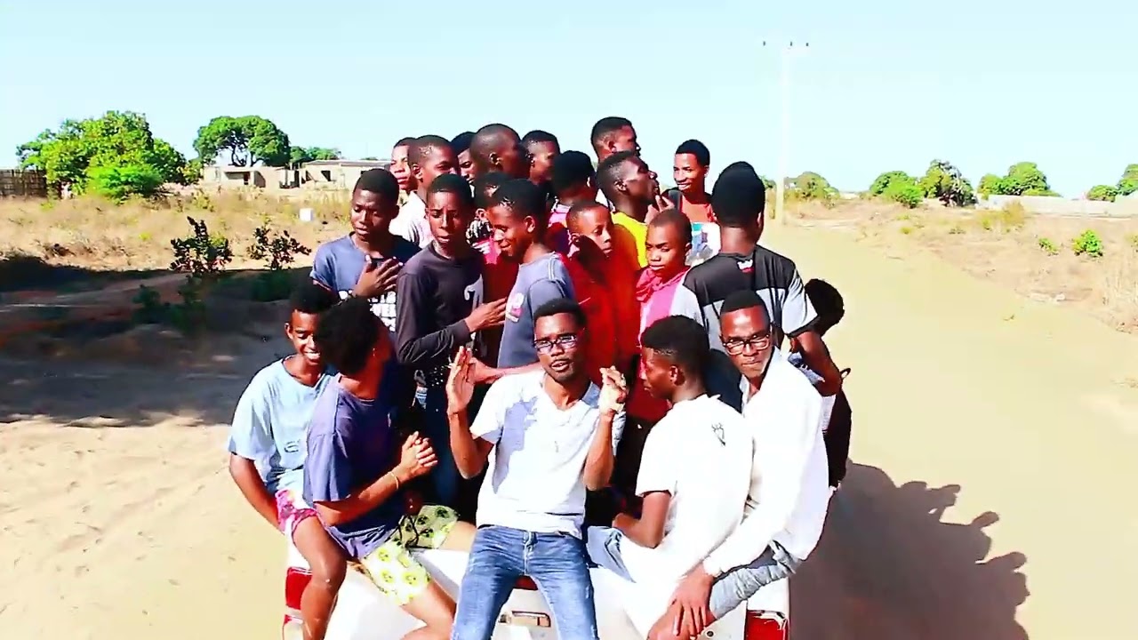 Tchid Man - Panganha_-_(Official_Video)Kim blaza