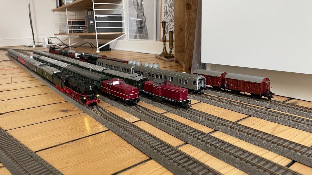 Bodenbahning April 2023 - Roco BR 03.10 (72217) mit F23 Schwabenpfeil