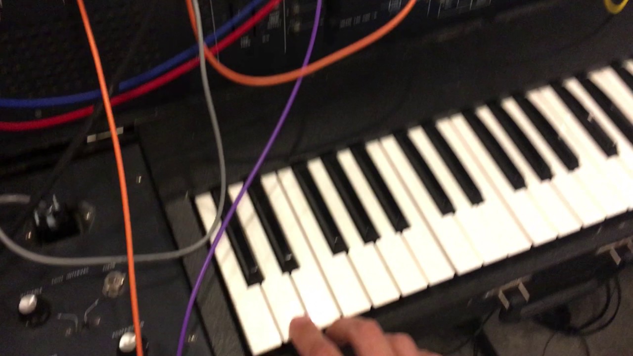 ARP 2600 & Roland Jupiter 4 sequenced from ARP 1601 & synced by Oberheim DX
