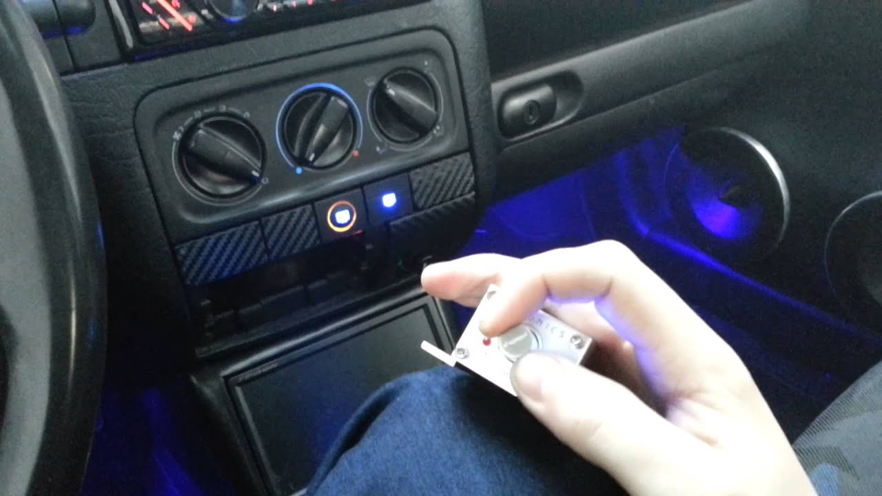 VW GOLF 3 High End Soundsystem