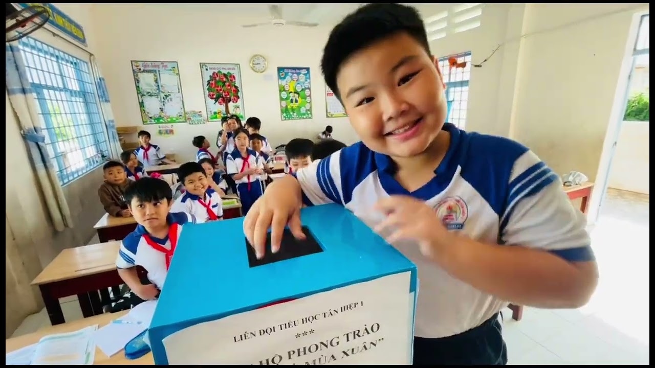 Ủng hộ cây quà mùa xuân 2026