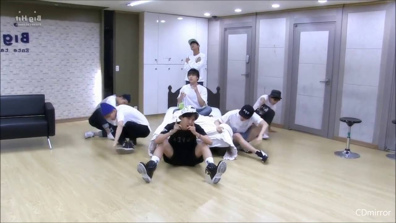 BTS Blanket Kick dance practice mirrored