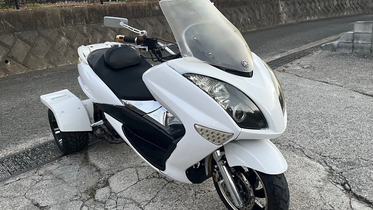 160000円　マジェスティ4D9風トライク
