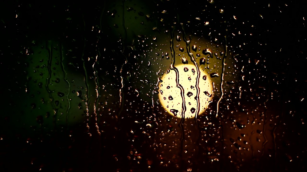 RAINING CLOSE UP WINDOW