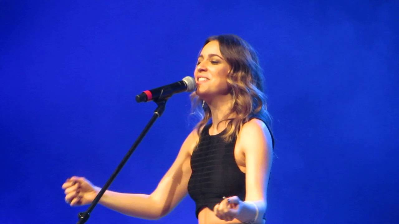 Água Doce - Roberta Sá - TCA - 06/08/2016