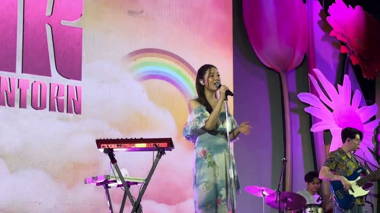 สักวันฉันจะหายดี-INK WARUNTORN Live @ Siam paragon - SUMMERSIVE HAPPINESS IN FULL BLOOM [12-04-2025]