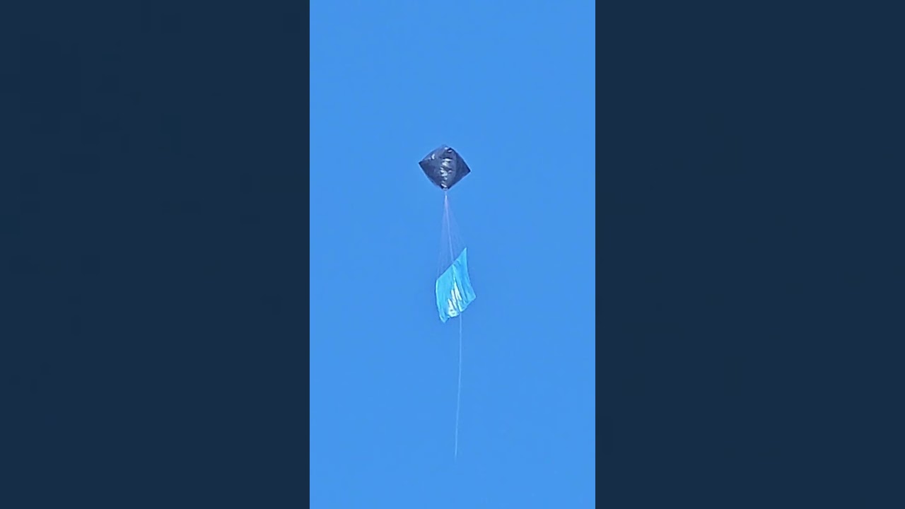 Balão Solar 3,75 mts ,Bandeira 2 x 4 mts .