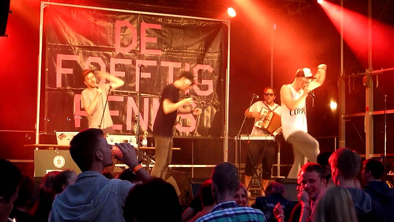de fofftig penns - Deichkind twee [Live @ Waterquake 2013]
