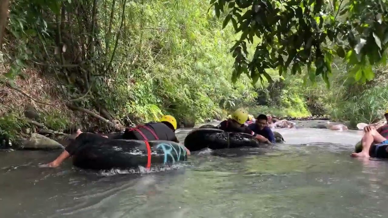 River Tubing di Newriver moon Klaten