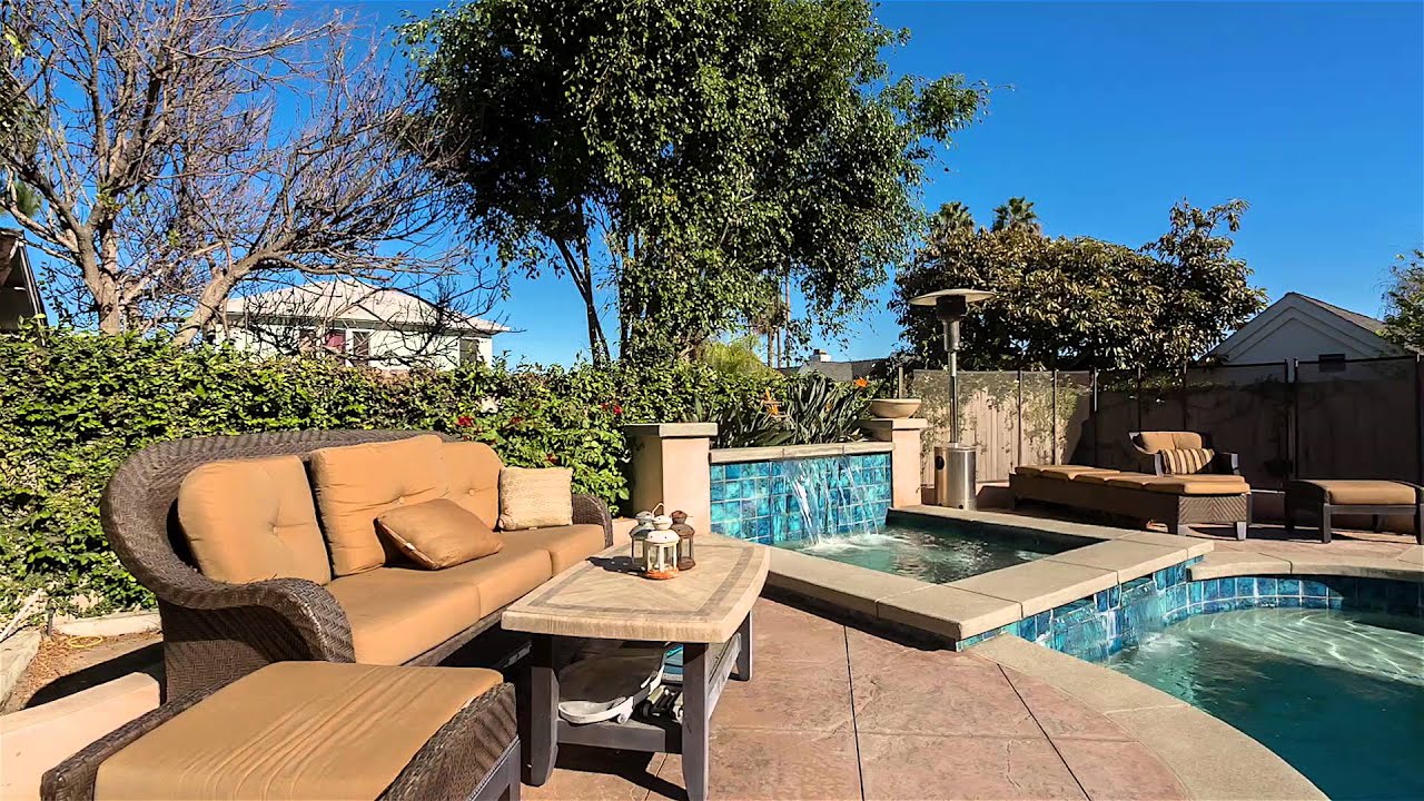 631 W Maple Avenue in El Segundo Offered by Gio Altamura