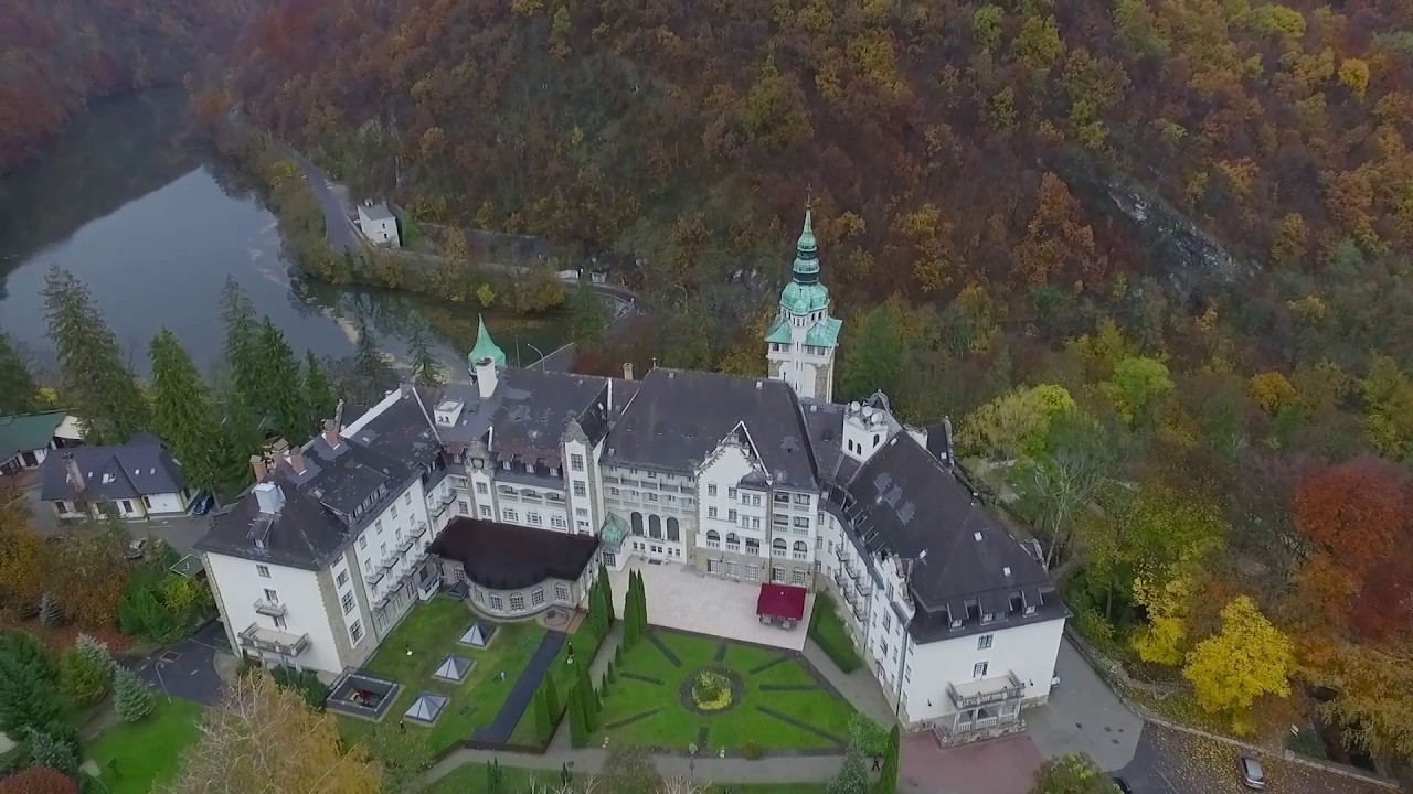 Bajkowe Lillaf&uuml;red w p&oacute;łnocnych Węgrzech [HD]