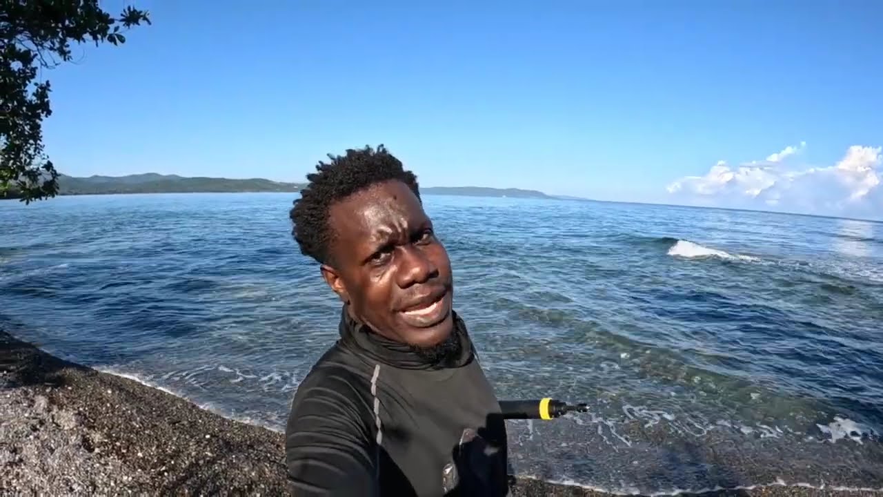 THIS IS WHAT HAPPEN AFTER BOAT LEFT ME TO DIE AT SEA THEY SAIL AWAY LEAVE ME IN THE WATER 