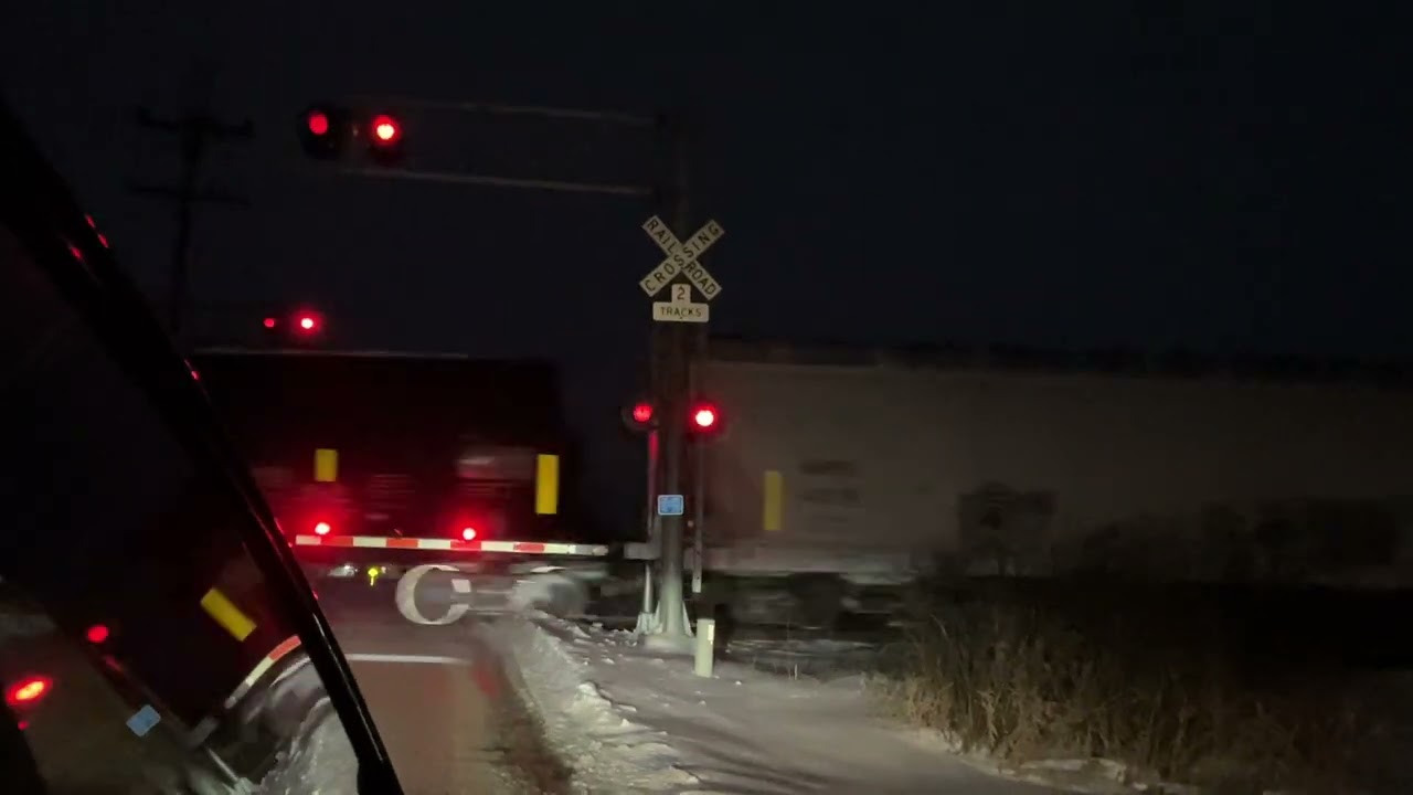 Very long CSX SD70MAC hits the horn with a end DPU! (Very sorry for not posting that much)