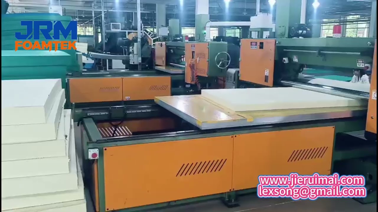 Precision Foam Splitting Solutions: 1300mm & 1500mm Bandknife Vacuum Table Machine