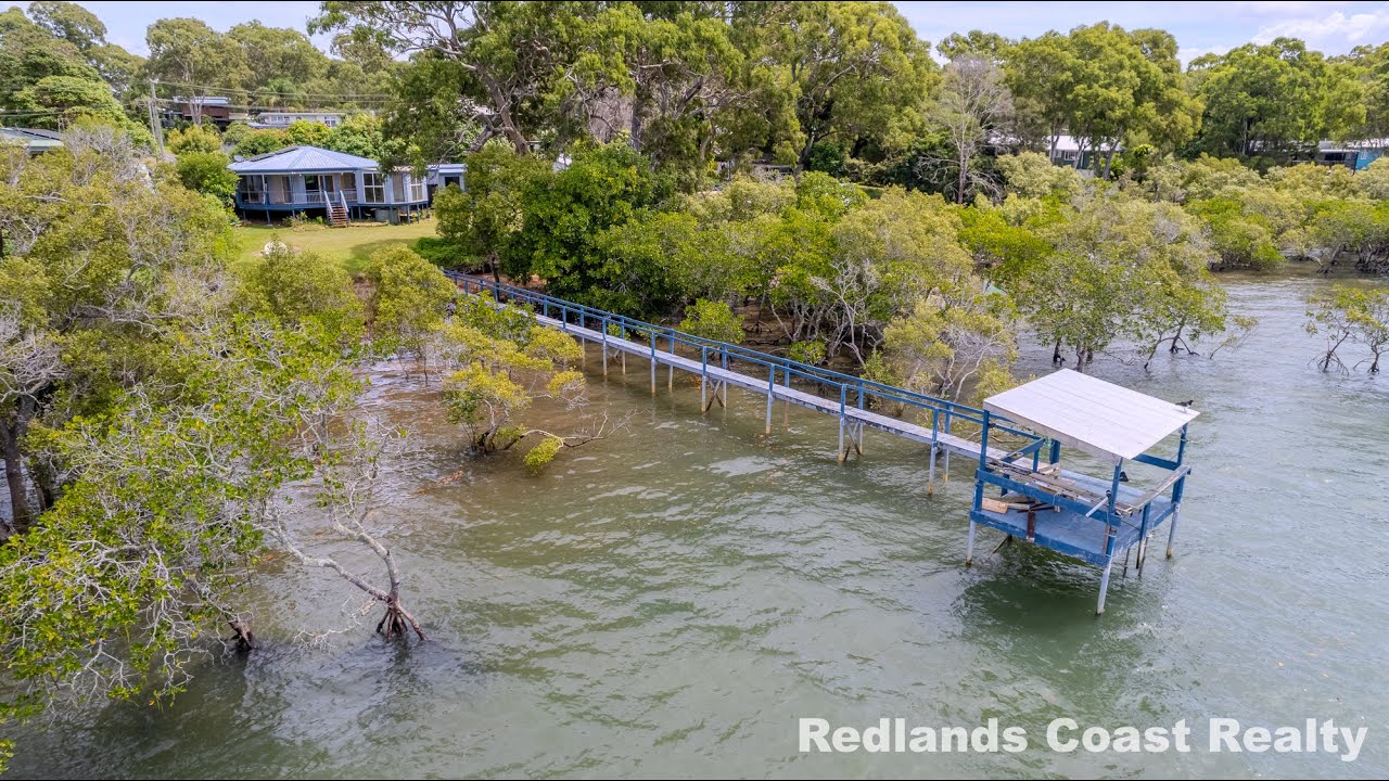 SOLD Waterfront House For Sale, 5-7 Lovell Pde, Lamb Island