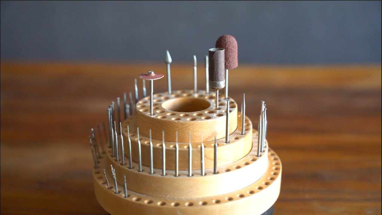 7 Essential Tools for Jewelry Making 