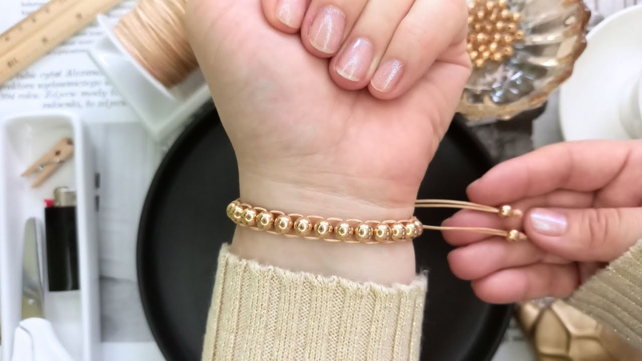 Como hacer una PULSERA DE HILO fácil y rápido con balines dorados | Easy Bracelet