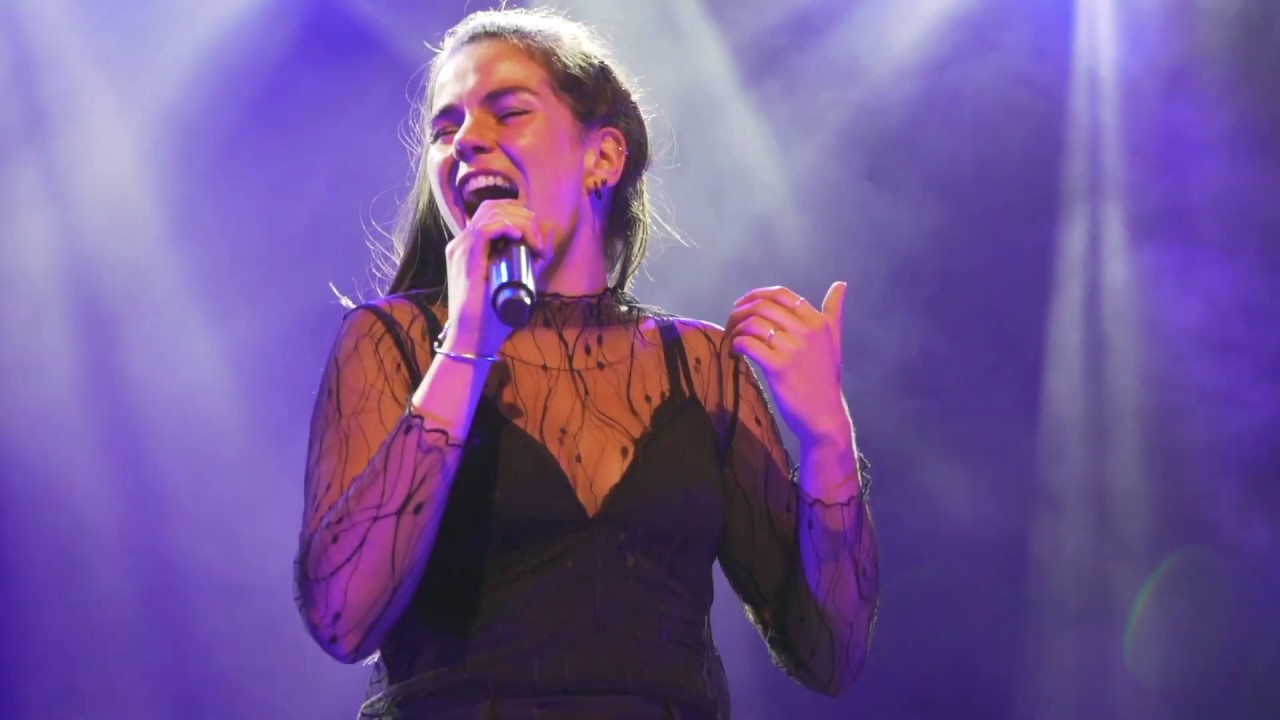 Roel studeerde af en klonk zo // Hiatus Kaiyote // Jekyll // 17-06-2019 // 013 // Tilburg