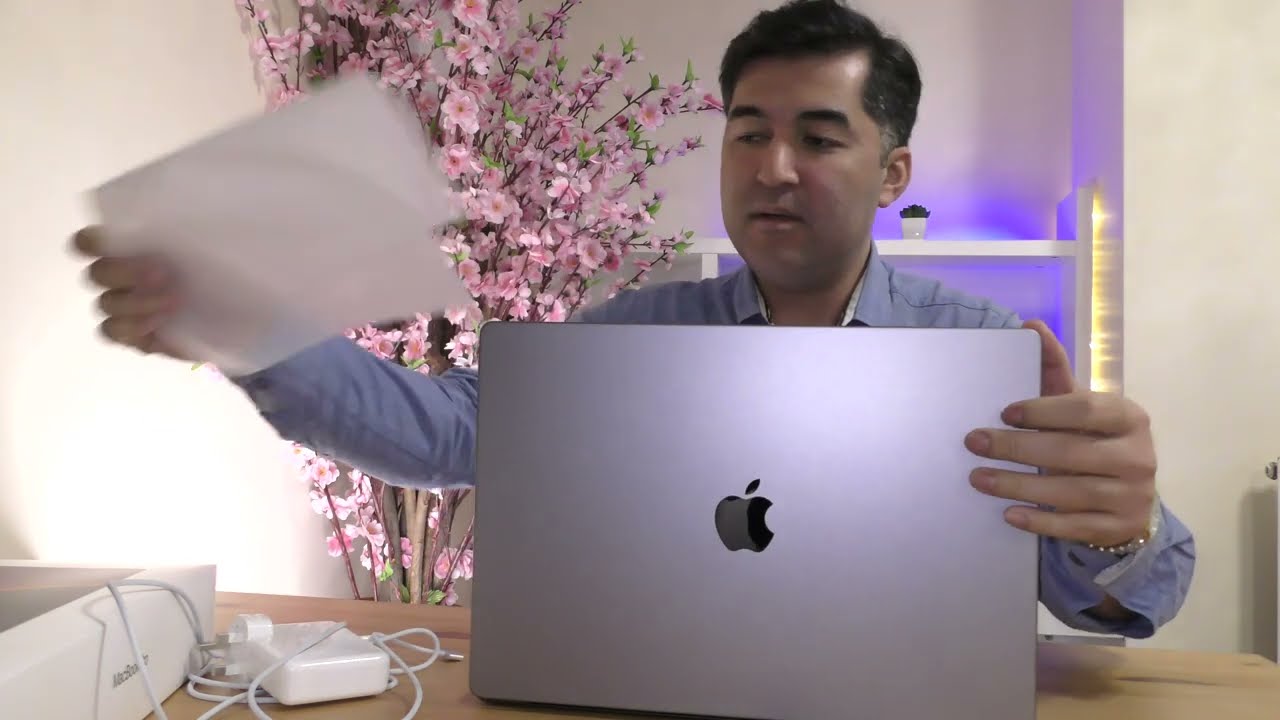 My birthday gift Unboxing MacBook Pro 16 inch     جعبه گشایی مک بوک پرو 16 اینچی  کادو تولدم