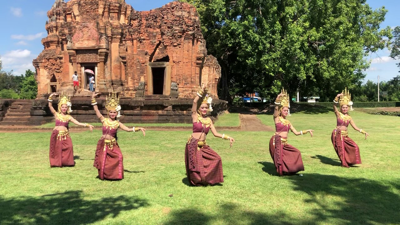 เรือมสืบสานตำนานพันปีปราสาทศีขรภูมิ อัปสราศีขรภูมิพิสัย 18/07/ 2563