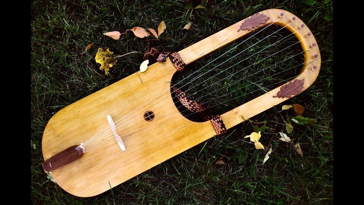 Anglo Saxon Lyre Demonstration