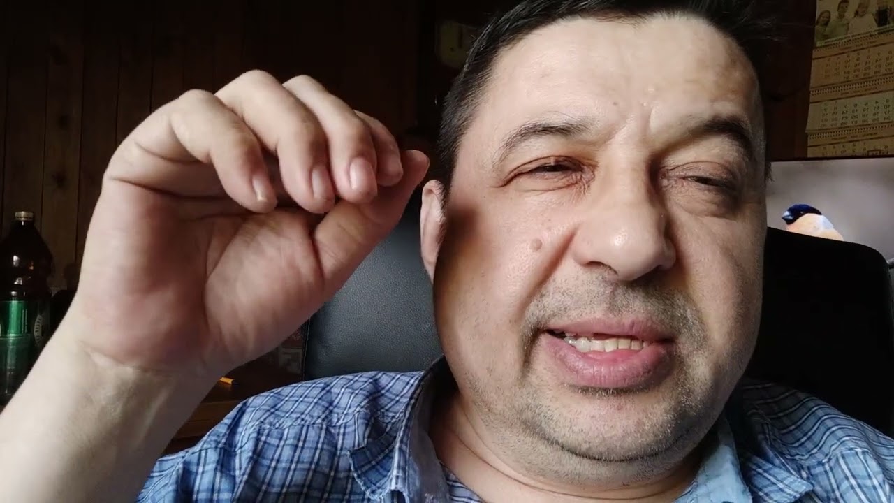 вдруг не заводится зимой - значит замёрз глушитель