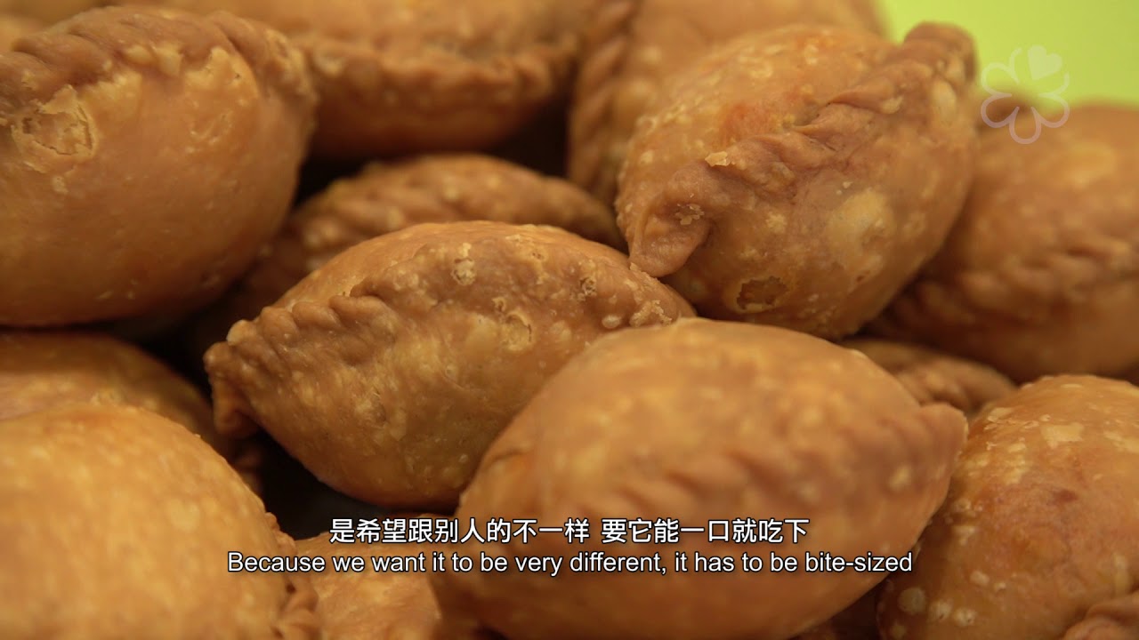 Behind The Bib: Rolina Traditional Hainanese Curry Puff