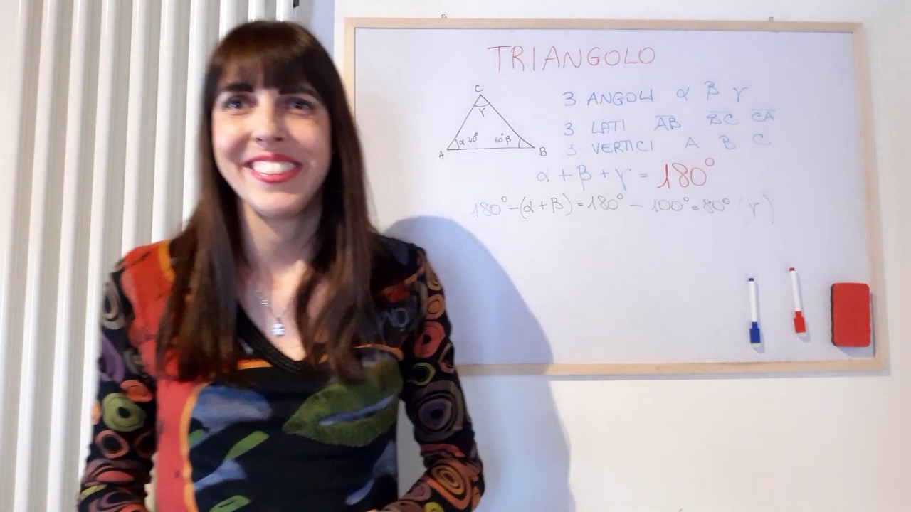 Triangolo:  caratteristiche e somma degli angoli interni (classe prima)
