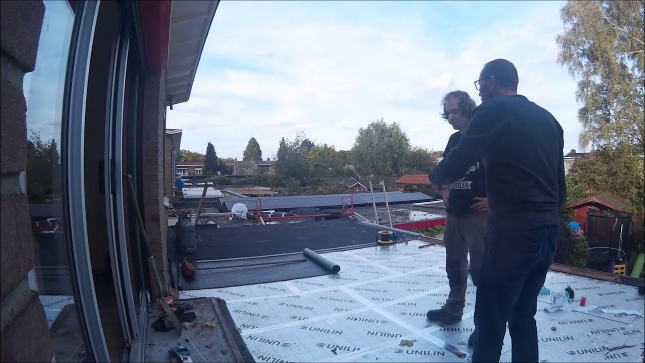 Vervangen isolatie en dakbedekking uitbouw