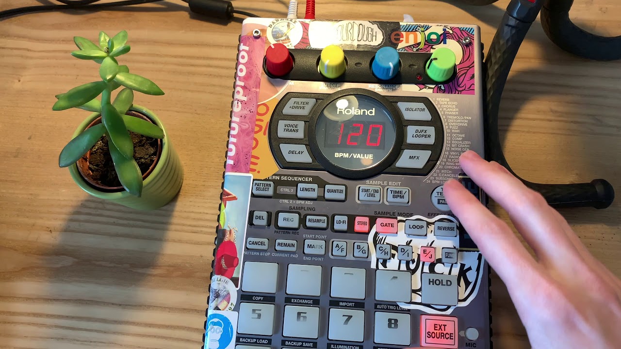 Mastering the DJ FX Looper Part 2 - Advanced techniques on the SP404sx