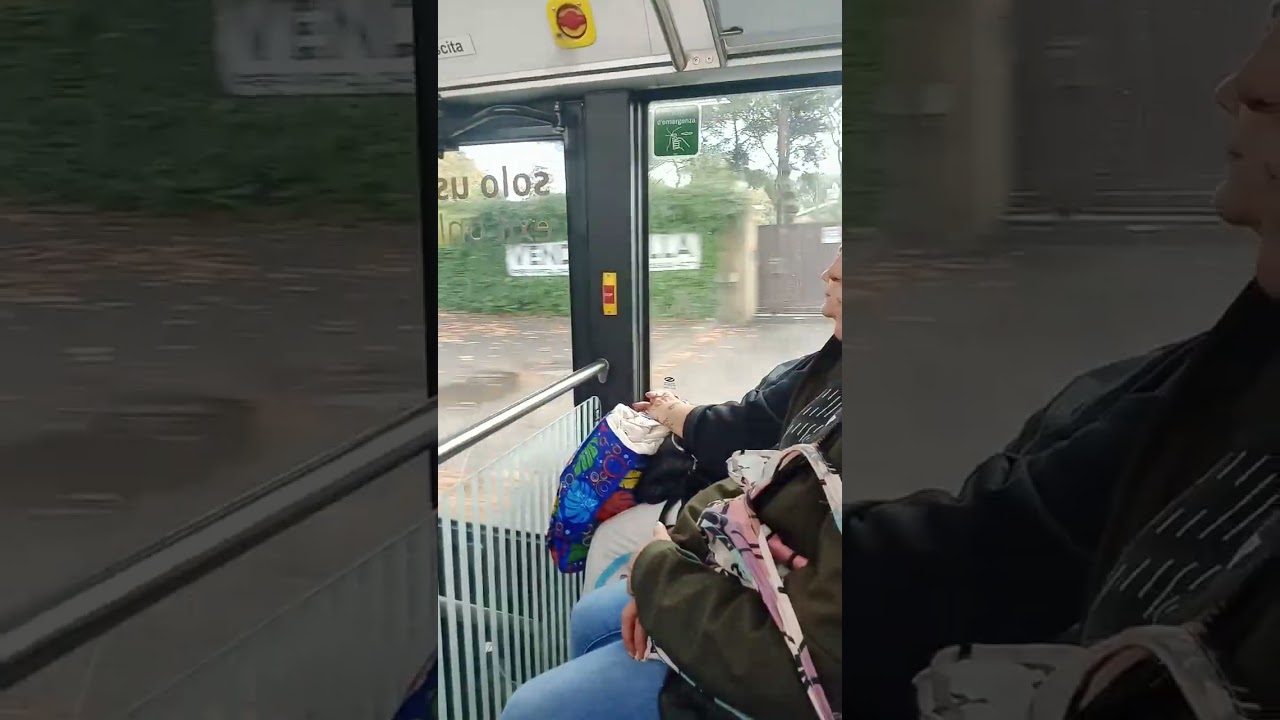 Autobus Cotral Roma via Nomentana via casale san Basilio fino a Guidonia via Nomentana (colleverde )