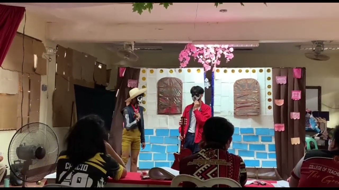 MAMA COCO MUSICAL PLAY