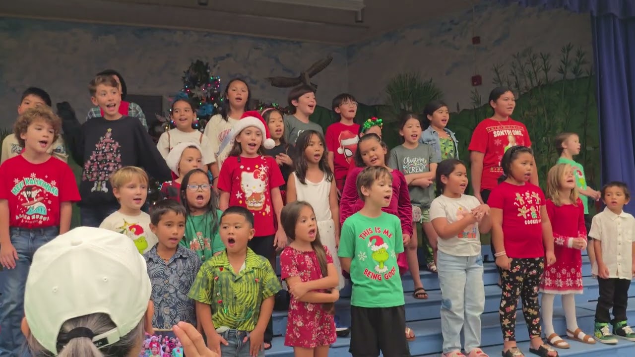Dinner with Santa lokahi kids December 5, 2025  7/7