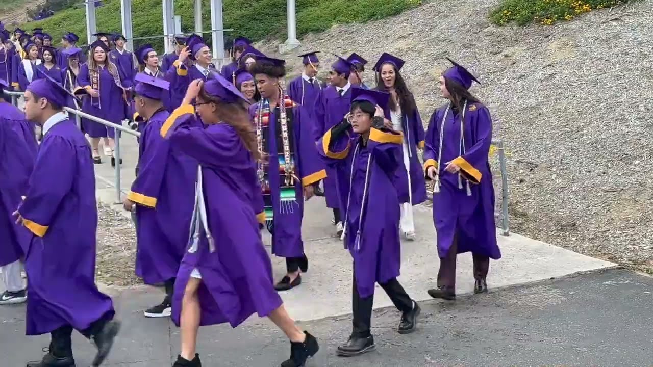 2023 DBHS Commencement Procession