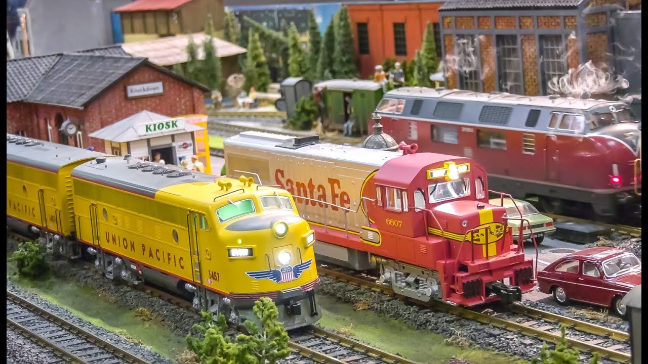 STUNNING model railway trains in huge 1/22.5 LGB  G scale!