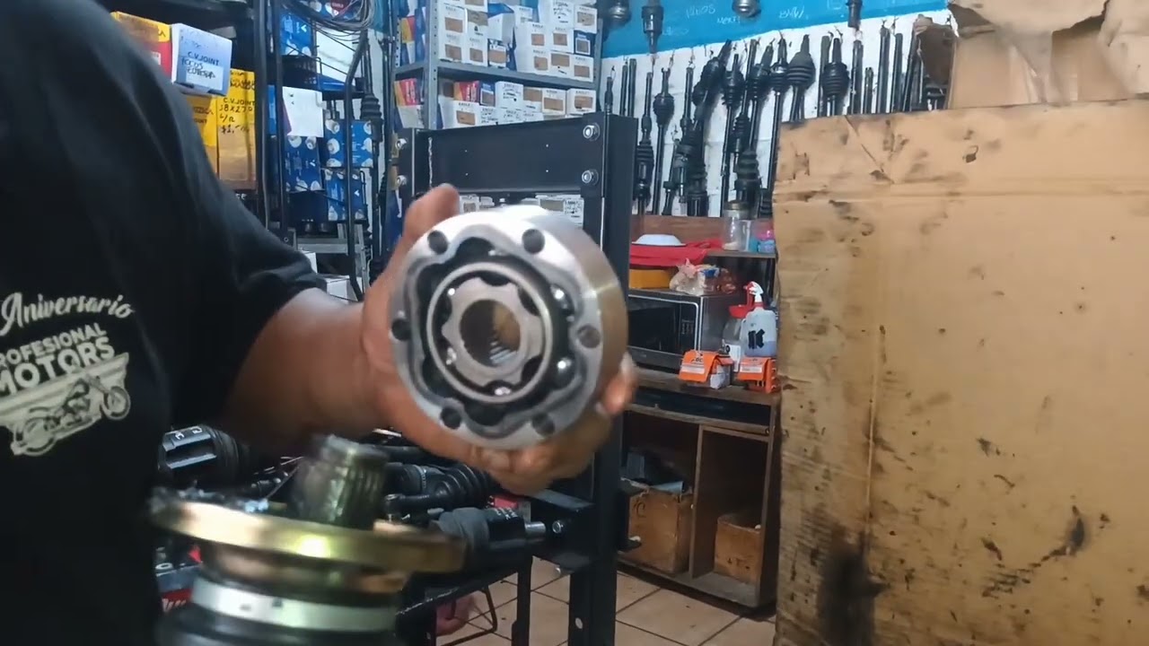 Como remplazar junta homocinética de VW Transporter mod 2015.