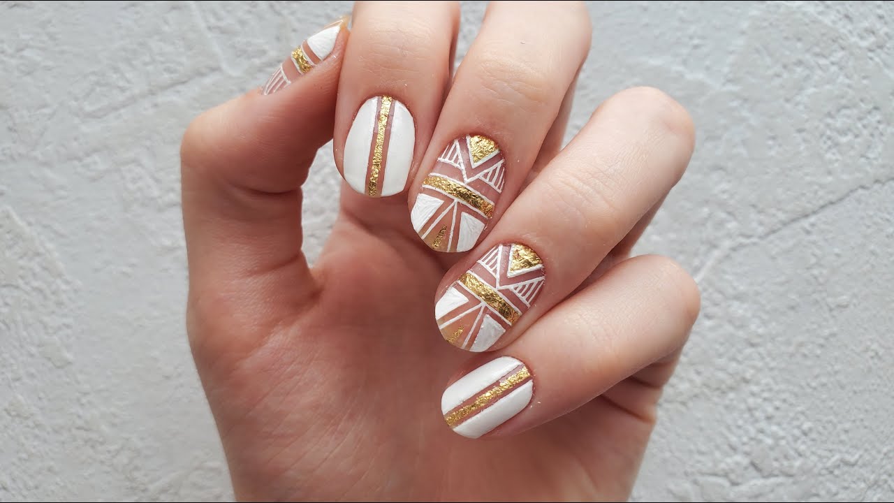►Nail art géométrique avec des feuilles d'or◄