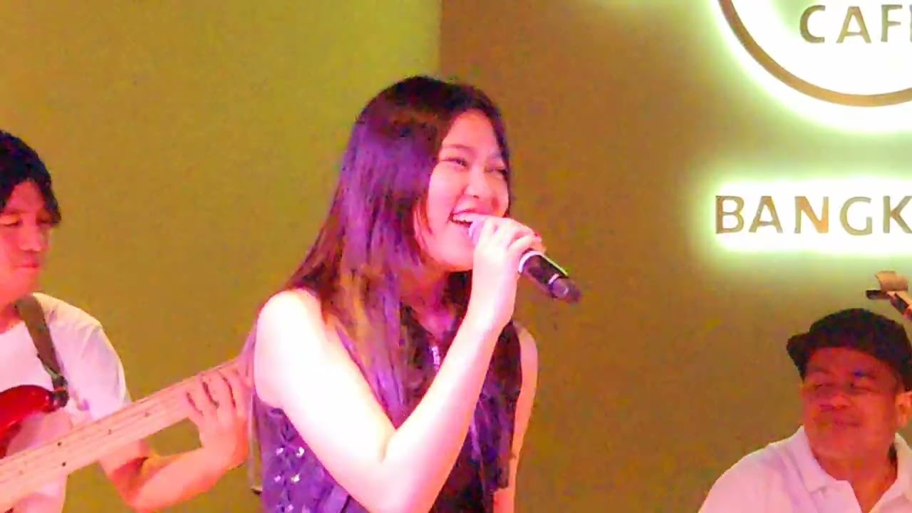 Don't stop me now featuring Petch / Petty Rock at Hard Rock Cafe Bangkok