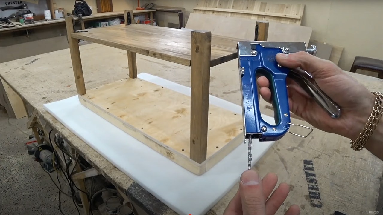 Сделайте пуф для прихожей | Подробное руководство по изготовлению мебели своими руками