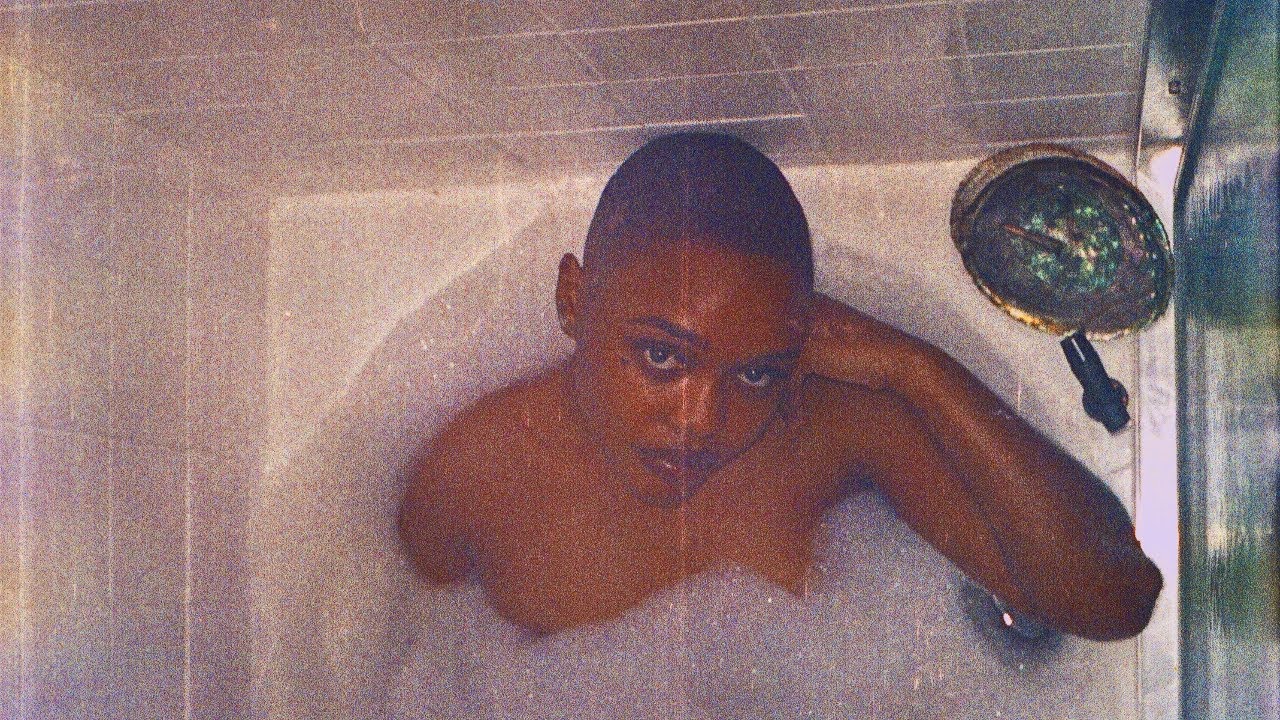 Amindi - YWSYLS (Official Music Video)
