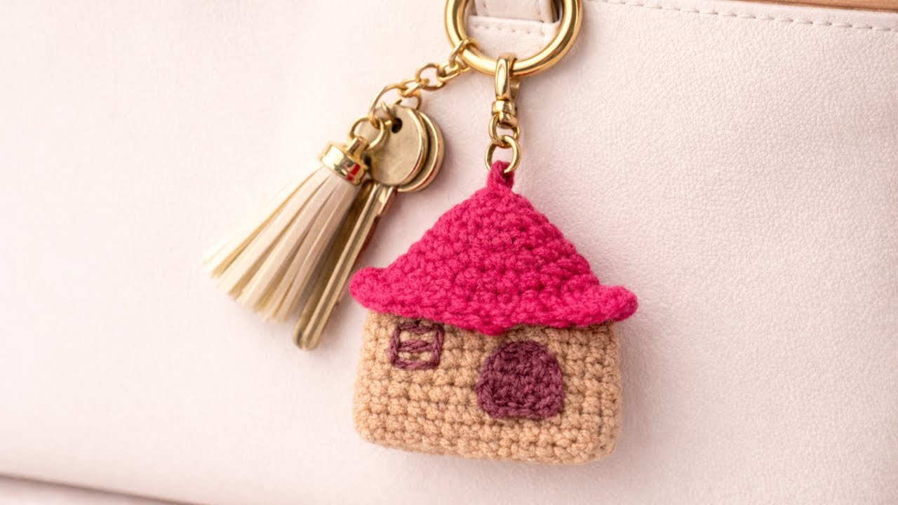 Everyone Loves This Mini Crochet House 🏠 | Cute Keychain Tutorial