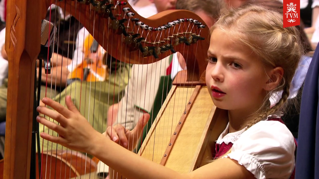Eggehaisl Musig/Südtirol: Spielleut spielt's den auf
