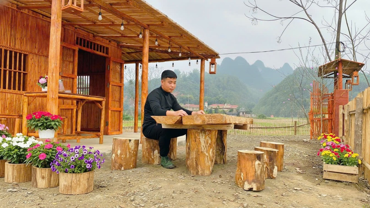 With skillful hands, CEO Nguyen transformed logs into a stunning outdoor furniture set.