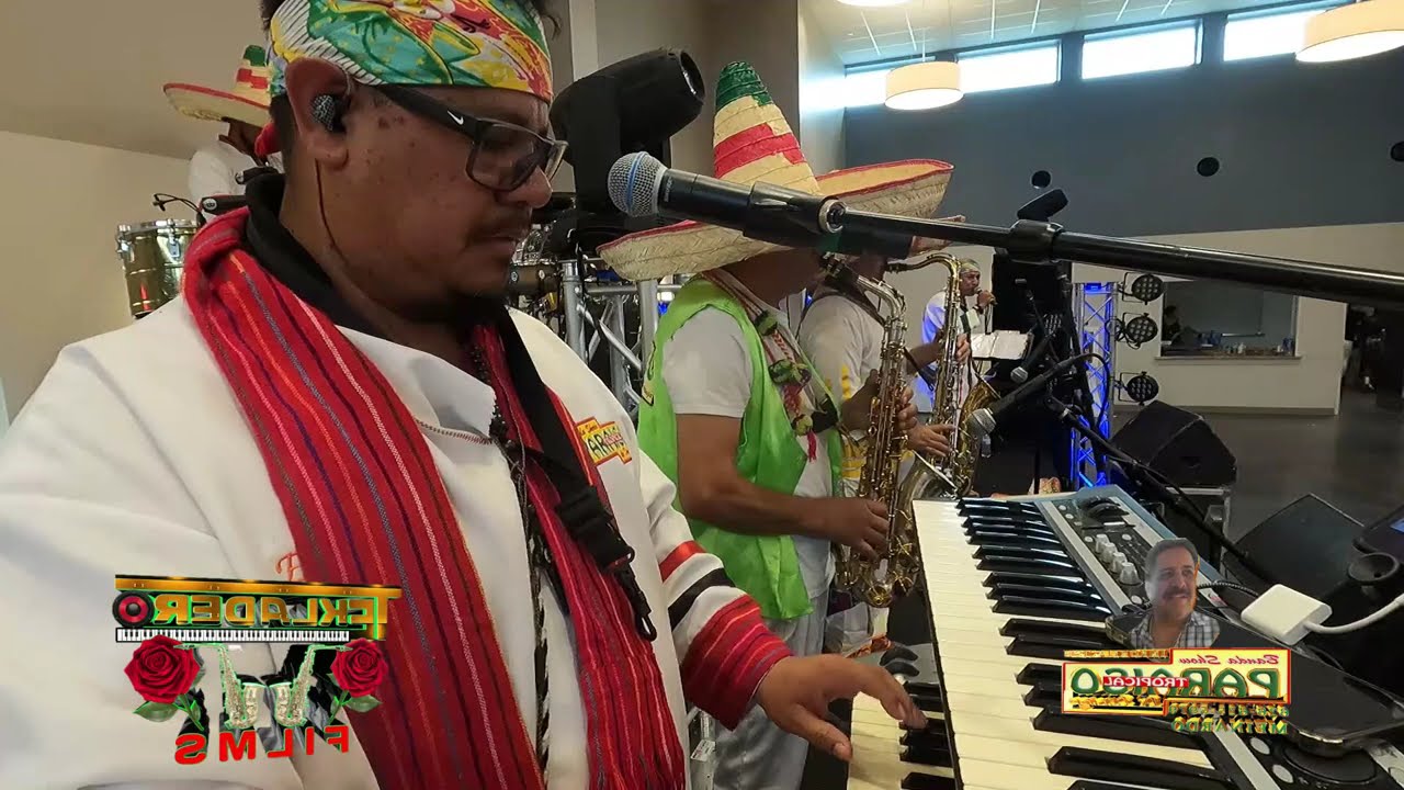 Banda Show Paraiso Tropical de Durango En Vivo  - Lebanon,Ohio.