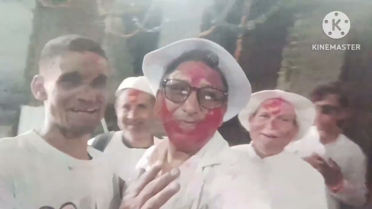 बागनाथ मंदिर के दर्शन चतुर्दशी के दिन।