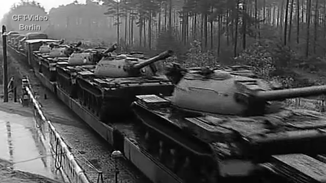 Militärzug der NVA/military train/Военный поезд СВА