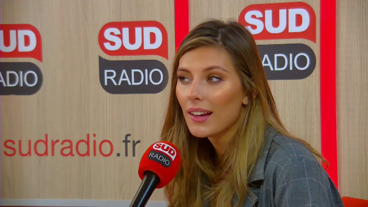 Le 10h-12h  - Camille Cerf, miss reconvertie en animatrice télé