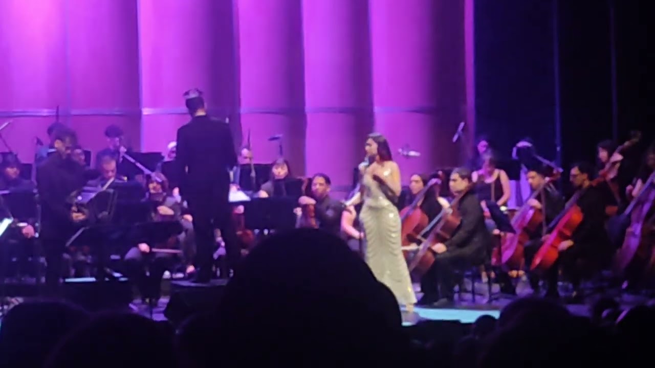 Milagros Amud en el Homenaje a Astor Piazzolla. Teatro Coliseo